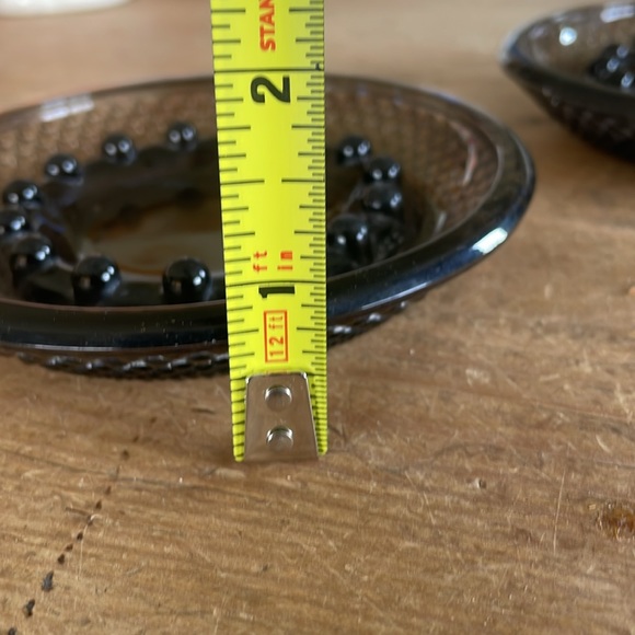 Two Vintage Glass Ashtrays - Picture 8 of 9